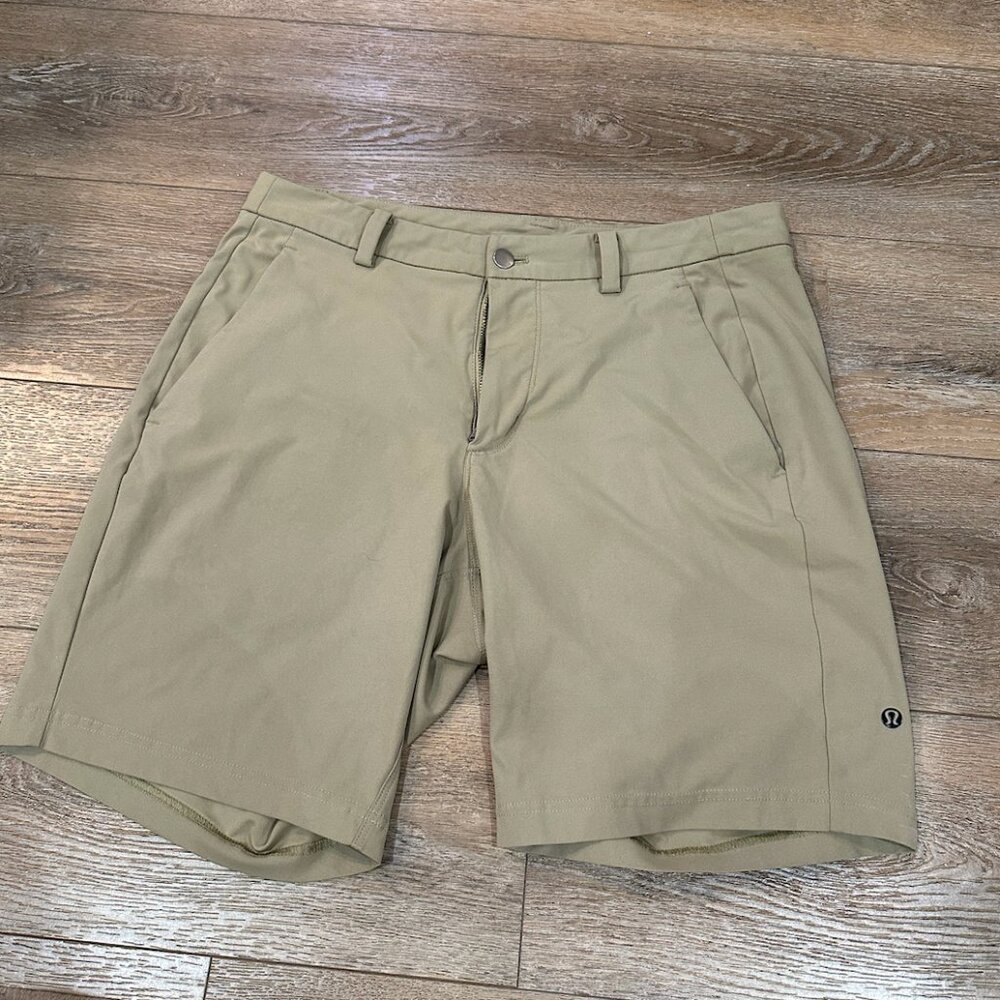 Lululemon's Men's Shorts Waist 33 Khaki